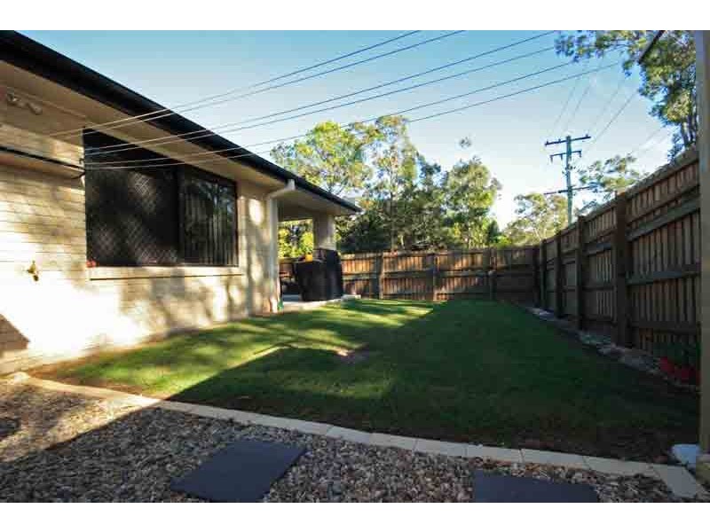 33 Bella Street, Cashmere QLD 4500