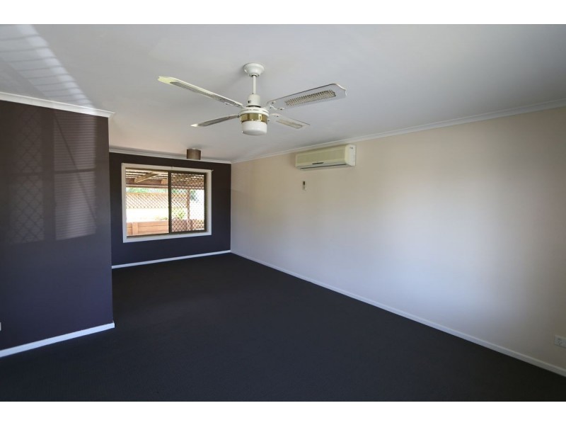 7 Toulouse Avenue, Petrie QLD 4502