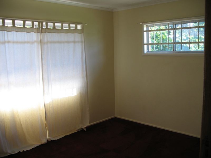 6 Spitfire Avenue, Strathpine QLD 4500