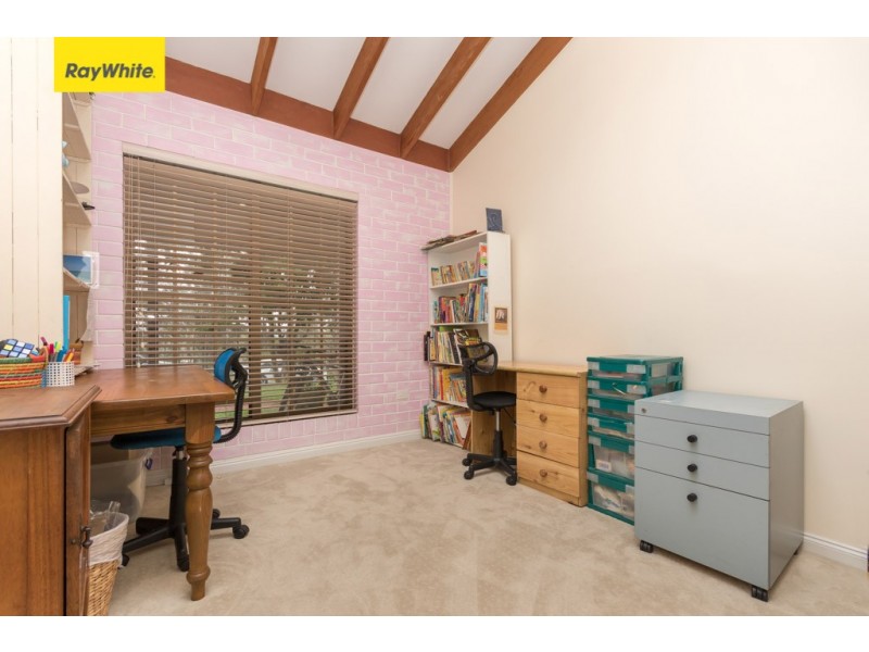 22 Woodlands Ave, Petrie QLD 4502