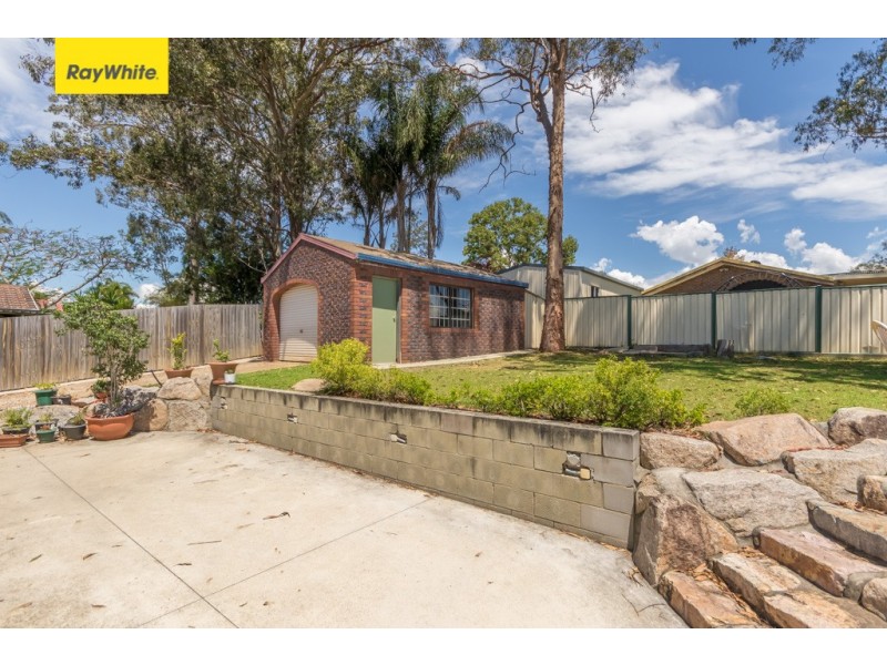 22 Woodlands Ave, Petrie QLD 4502