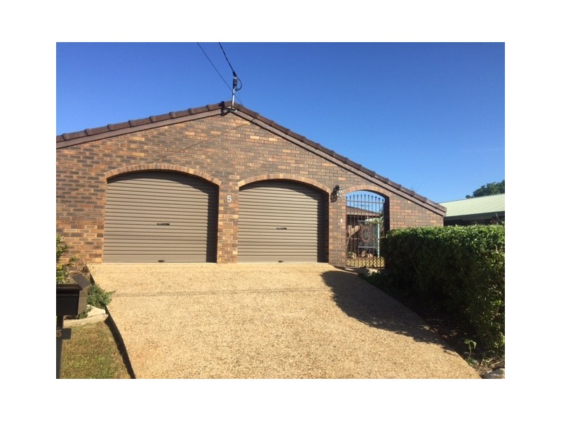 5 Vienna Way, Strathpine QLD 4500