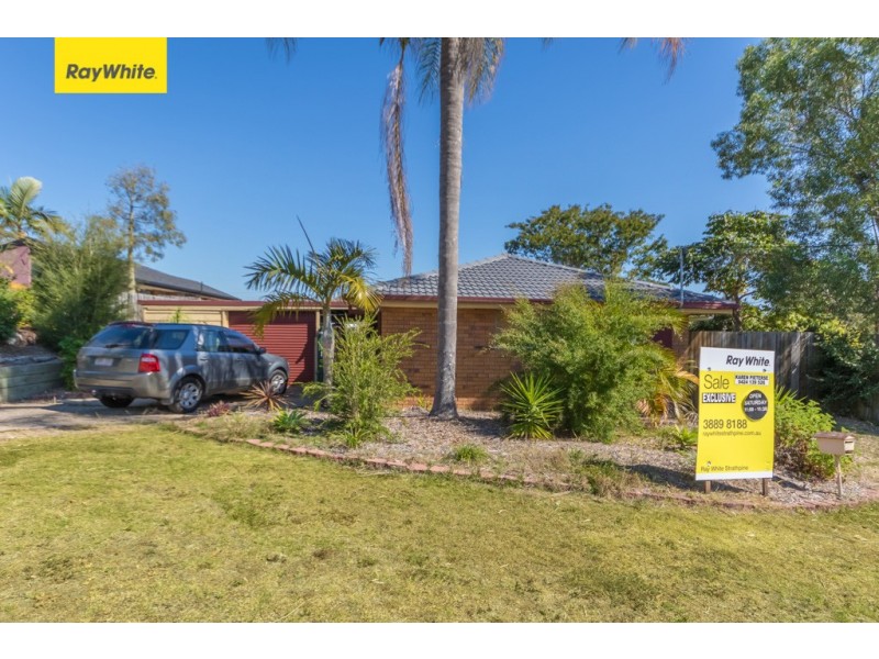 8 Barrine Court, Petrie QLD 4502