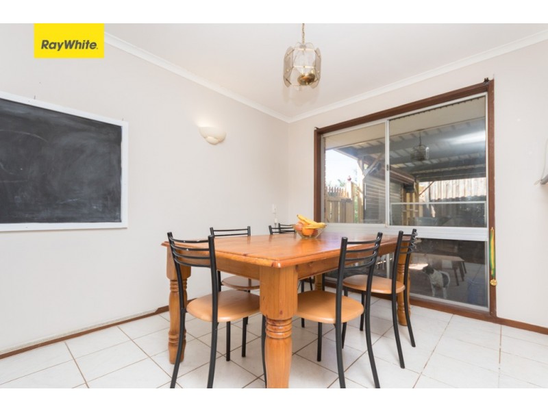 8 Barrine Court, Petrie QLD 4502