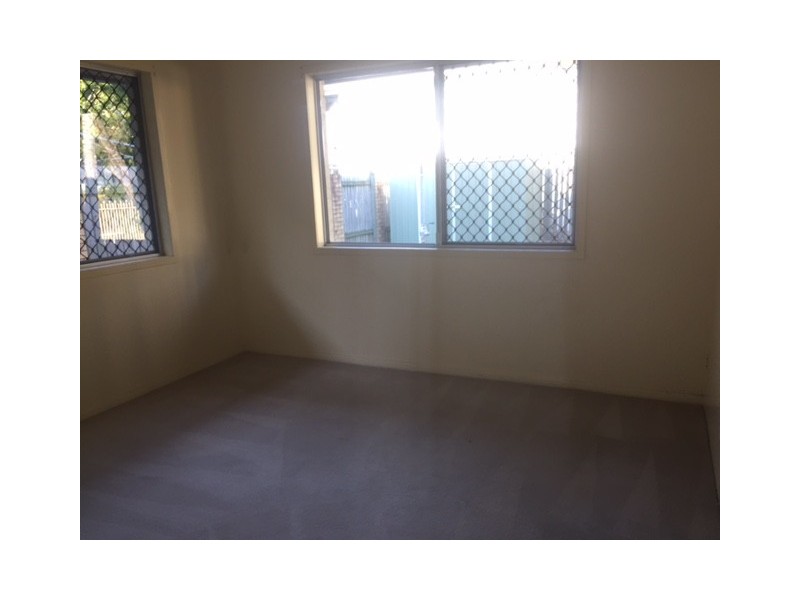 15 Patricia Street, Strathpine QLD 4500