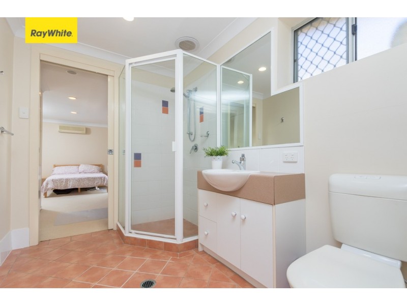 25 Pinelands Street, Lawnton QLD 4501