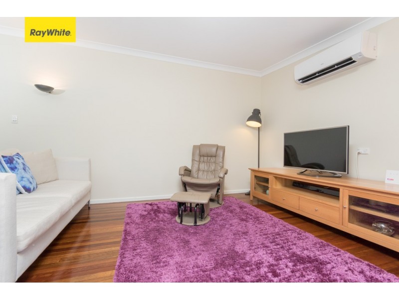 25 Pinelands Street, Lawnton QLD 4501