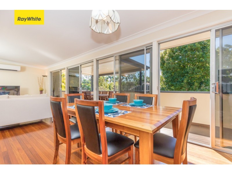 25 Pinelands Street, Lawnton QLD 4501