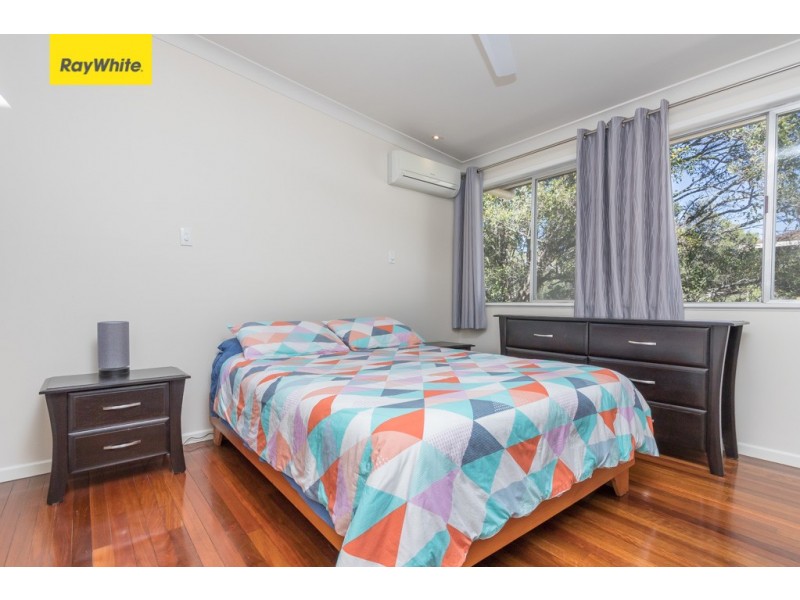 25 Pinelands Street, Lawnton QLD 4501