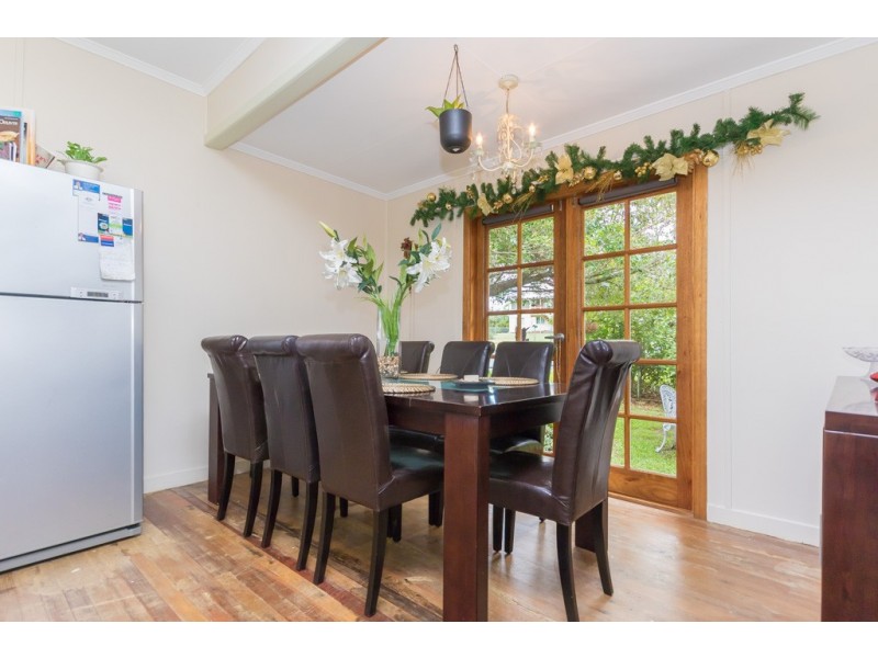 39 Young Street, Petrie QLD 4502