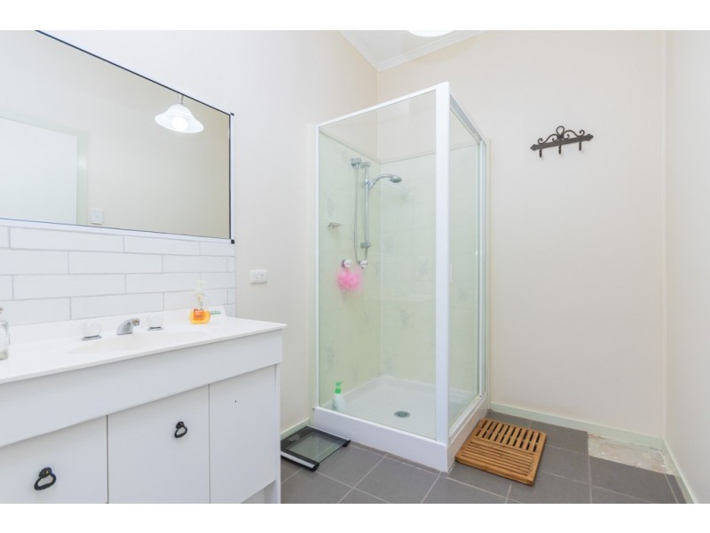 39 Young Street, Petrie QLD 4502