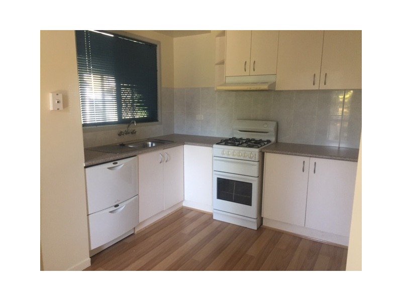 33 Maree Street, Strathpine QLD 4500