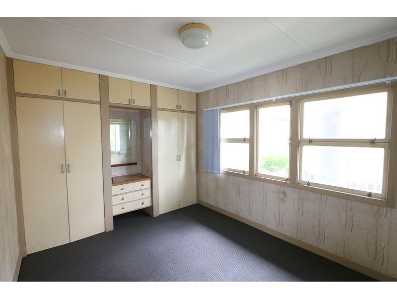 21 Reid Street, Petrie QLD 4502