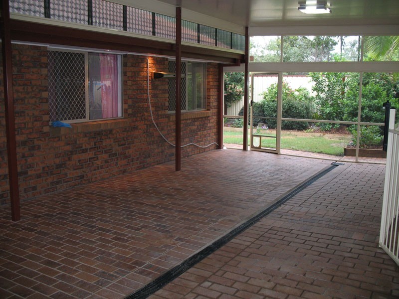 11 Kurrajong Drive, Warner QLD 4500