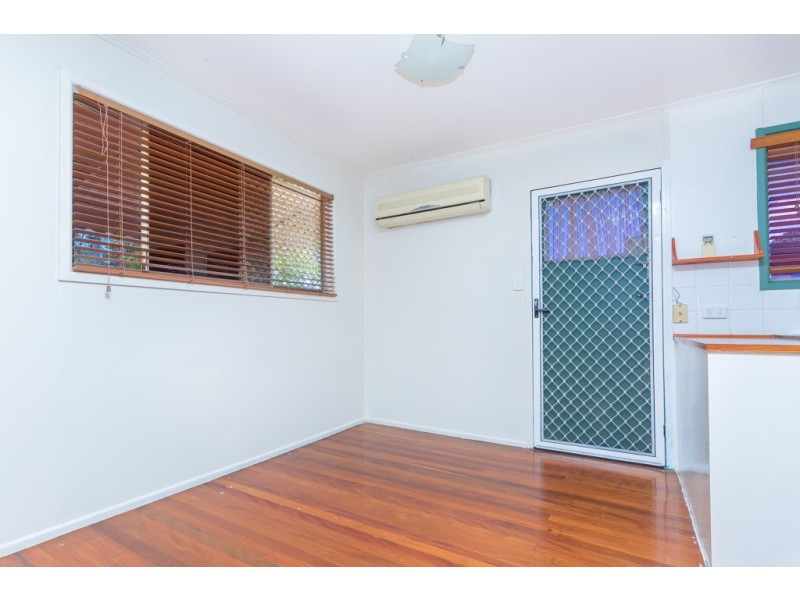 10 Palmer Pde, Strathpine QLD 4500
