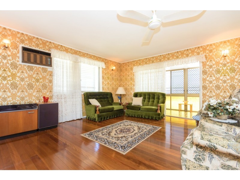 105 Shakespeare Parade, Strathpine QLD 4500