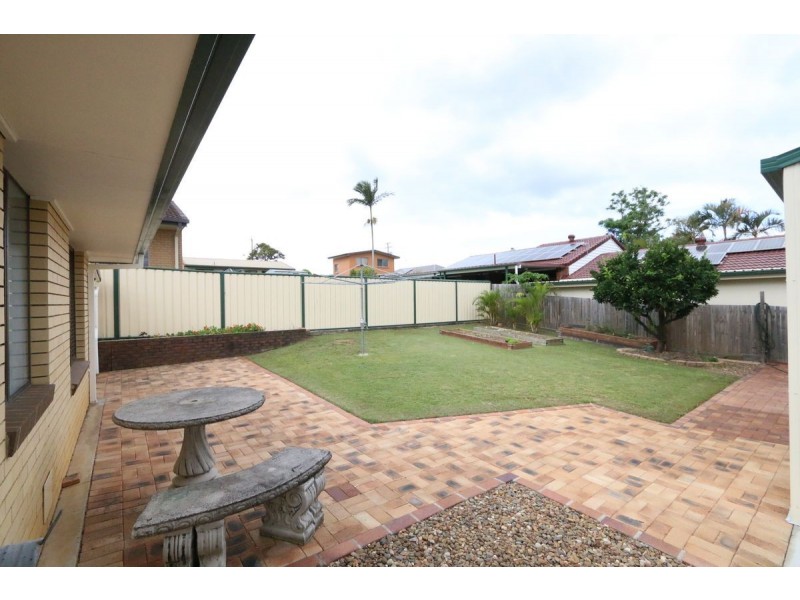 6 Livingstone Street, Strathpine QLD 4500