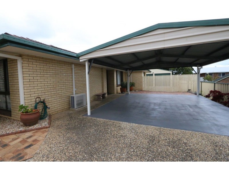 6 Livingstone Street, Strathpine QLD 4500