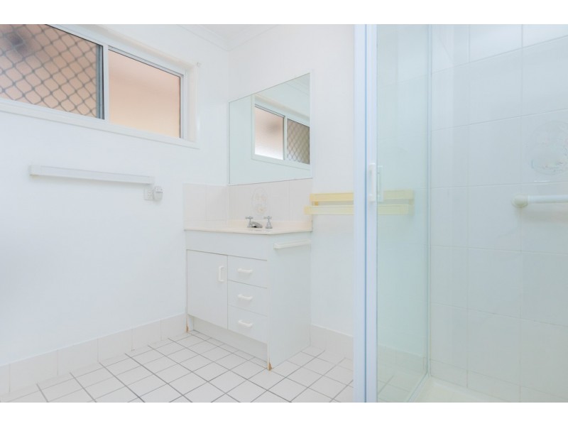 13 Stuart Court, Brendale QLD 4500