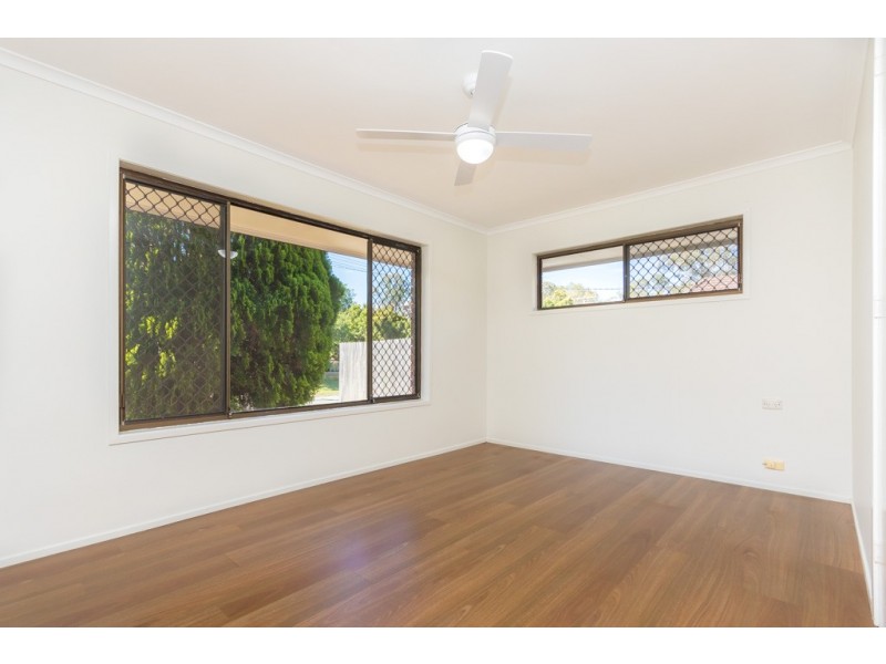 7 St Quentin Road, Petrie QLD 4502