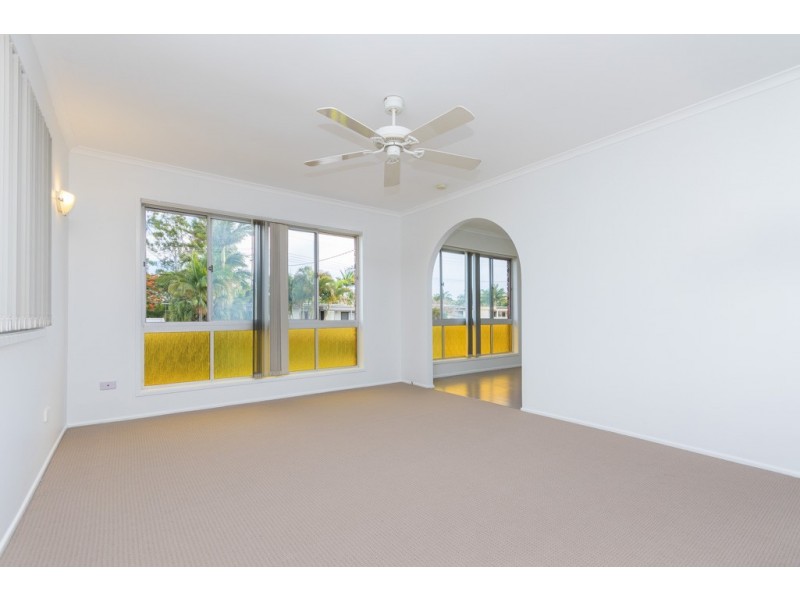 4 Jasmine Street, Strathpine QLD 4500