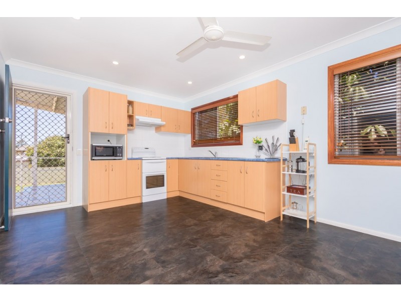 9 Chaucer Parade, Strathpine QLD 4500