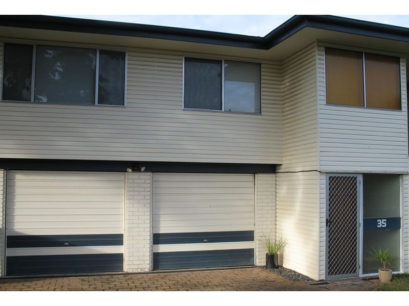 35 Grenadier Street, Bray Park QLD 4500