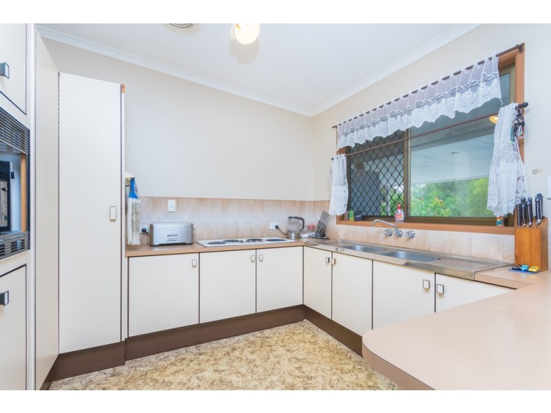 70 School Road, Kallangur QLD 4503