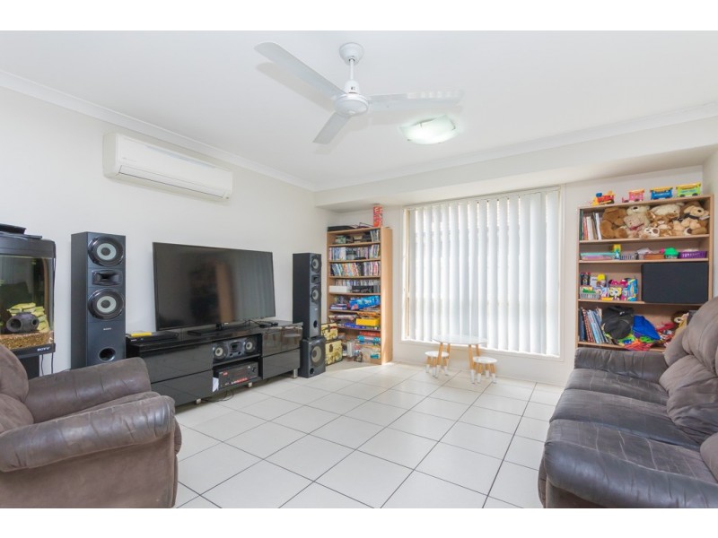 10 Bishop Court, Lawnton QLD 4501