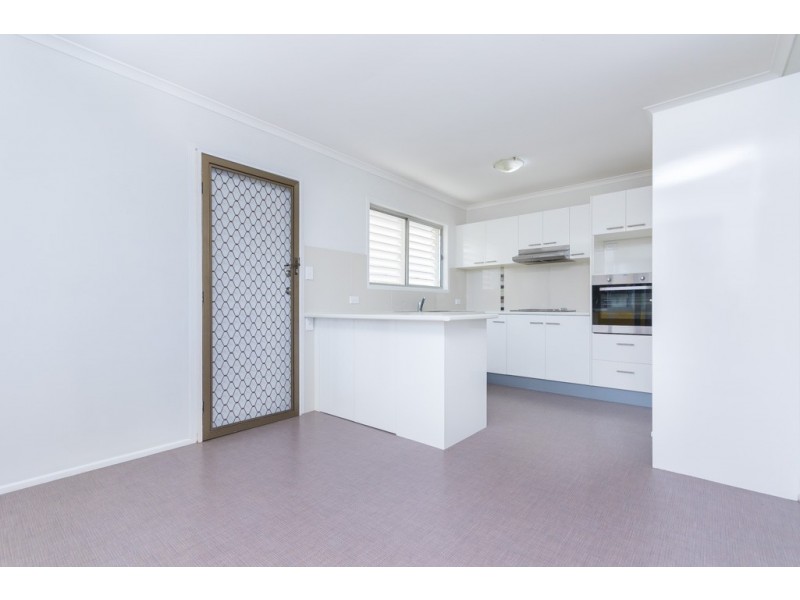 4 Jasmine Street, Strathpine QLD 4500