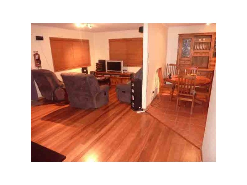 53 Samsonvale Road, Strathpine QLD 4500