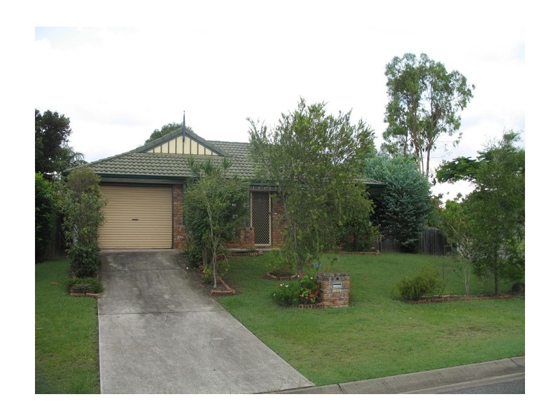 2 Blue Mountain Crescent, Warner QLD 4500