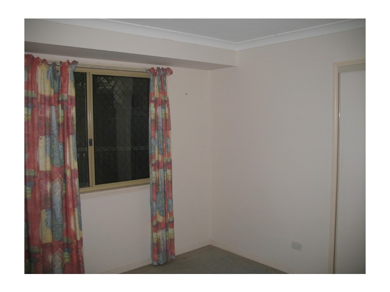 2 Blue Mountain Crescent, Warner QLD 4500