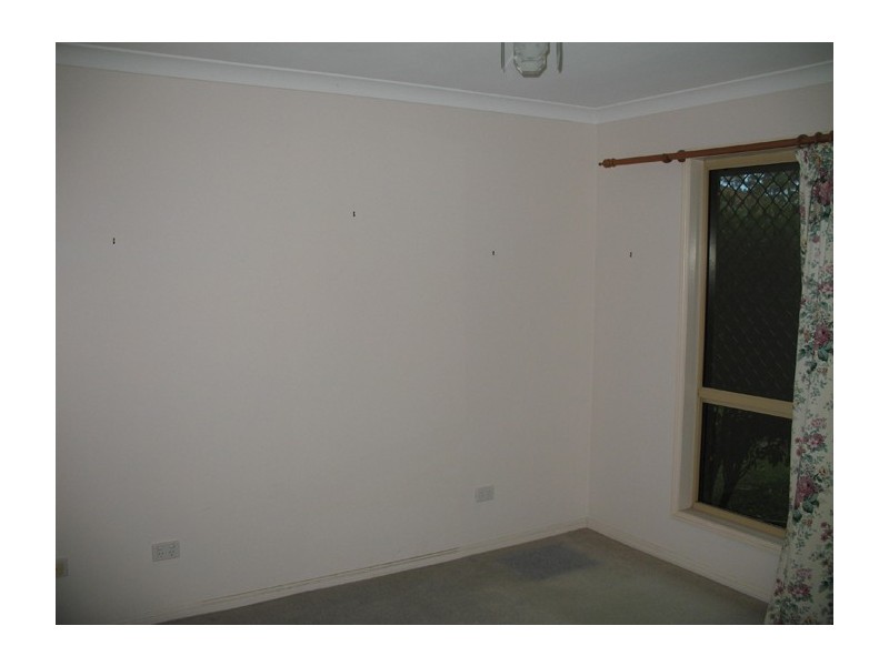 2 Blue Mountain Crescent, Warner QLD 4500