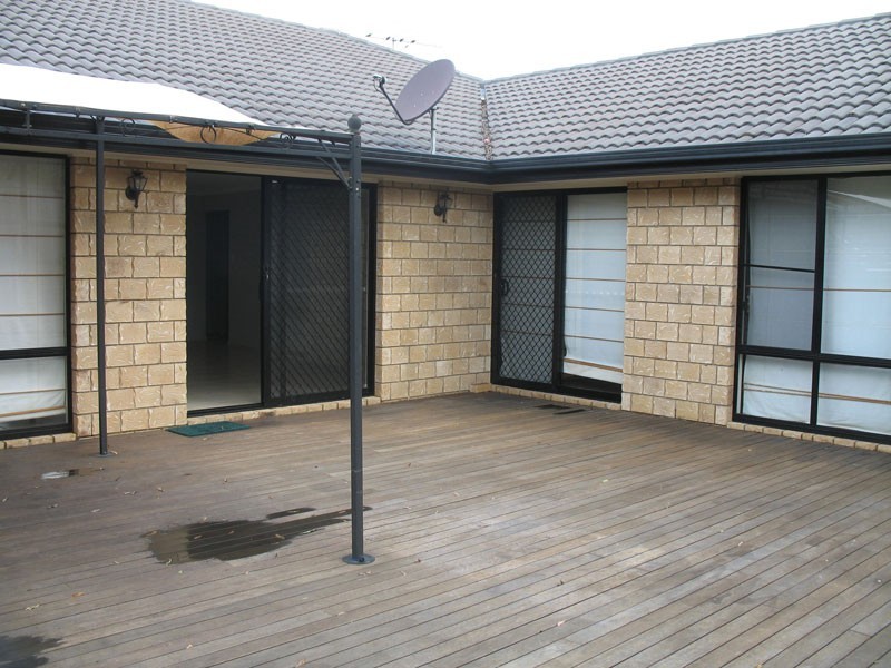 10 Catani Court, Warner QLD 4500