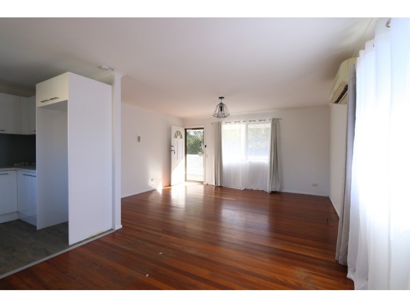 2 Warrimoo Drive, Petrie QLD 4502