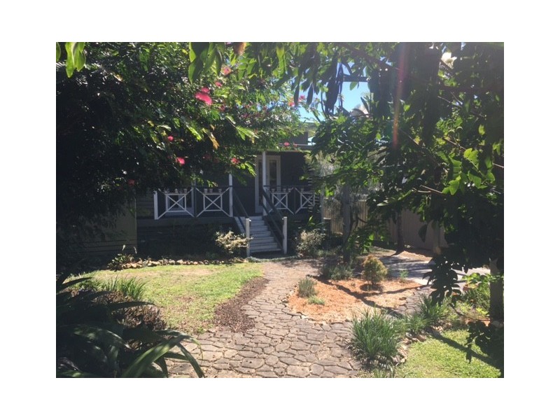 16 Butcher Ave, Lawnton QLD 4501