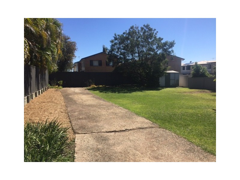 16 Butcher Ave, Lawnton QLD 4501