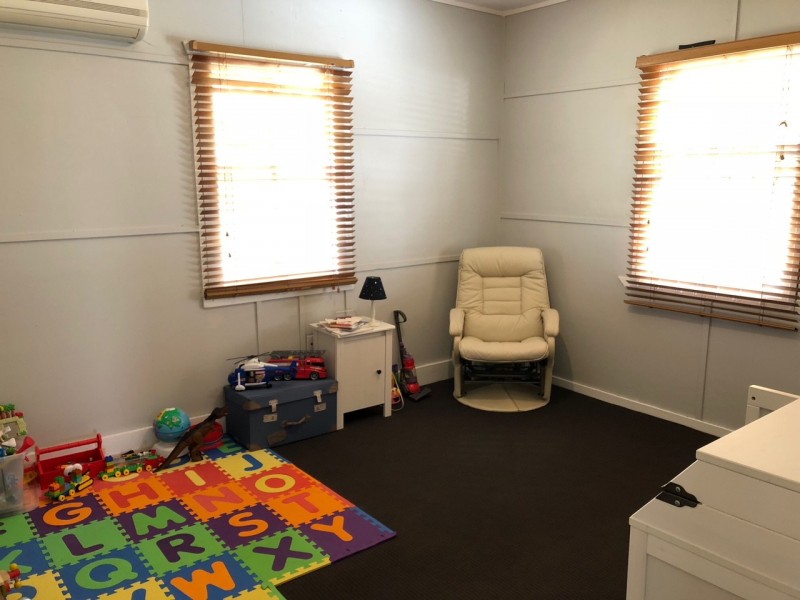 157 School Rd, Kallangur QLD 4503