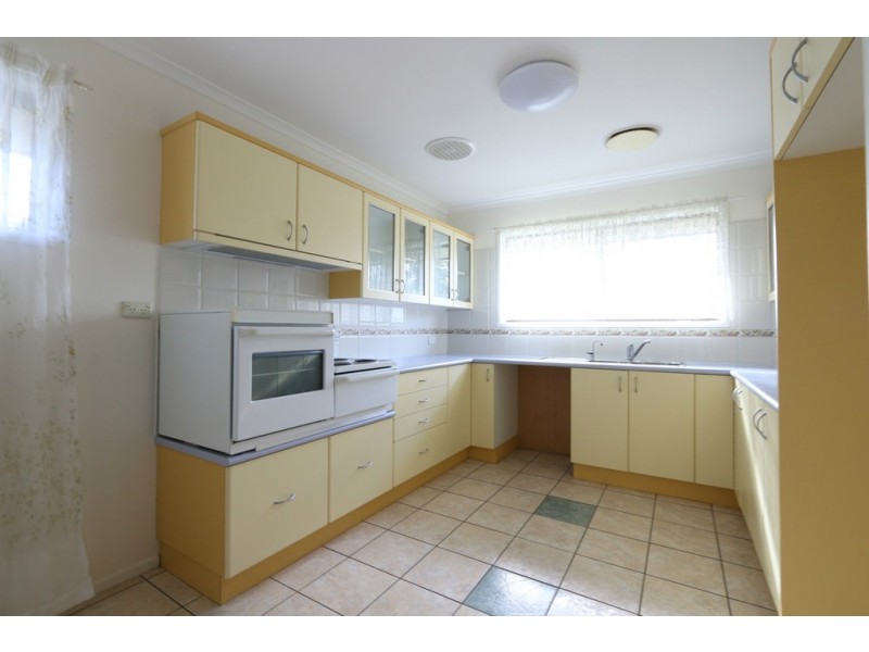 17 Flynn Lane, Strathpine QLD 4500