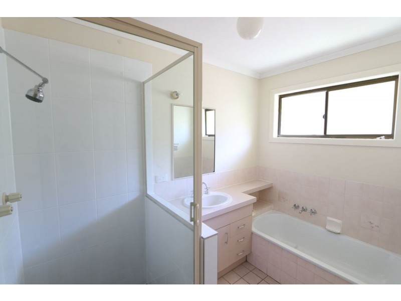 7 Toulouse Avenue, Petrie QLD 4502