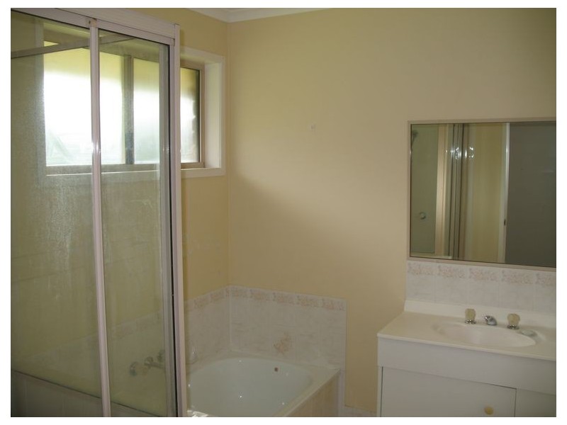 104 Bermuda Avenue, Deception Bay QLD 4508