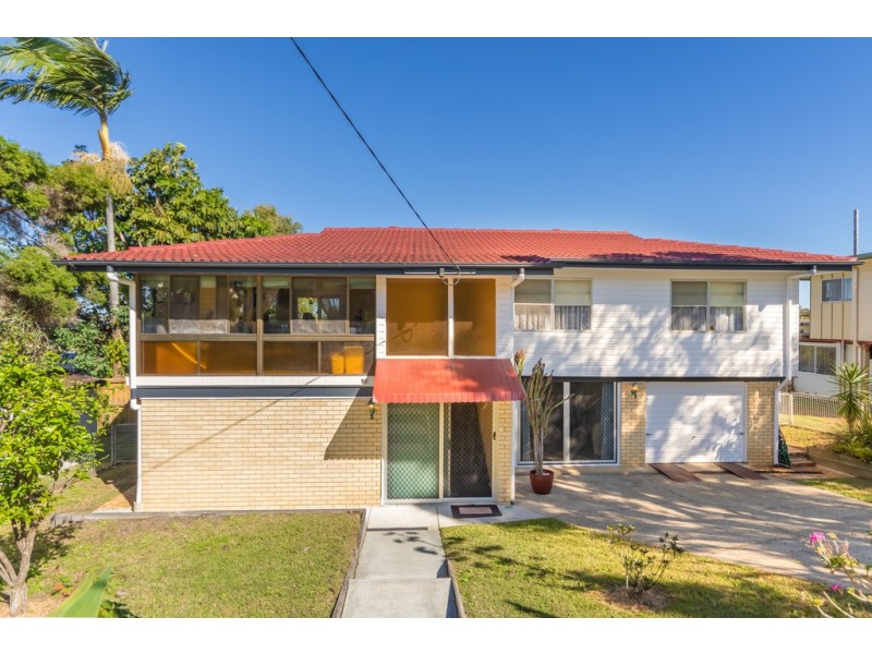16 Peter Street, Strathpine QLD 4500