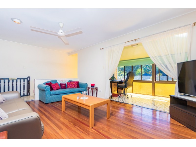 16 Peter Street, Strathpine QLD 4500