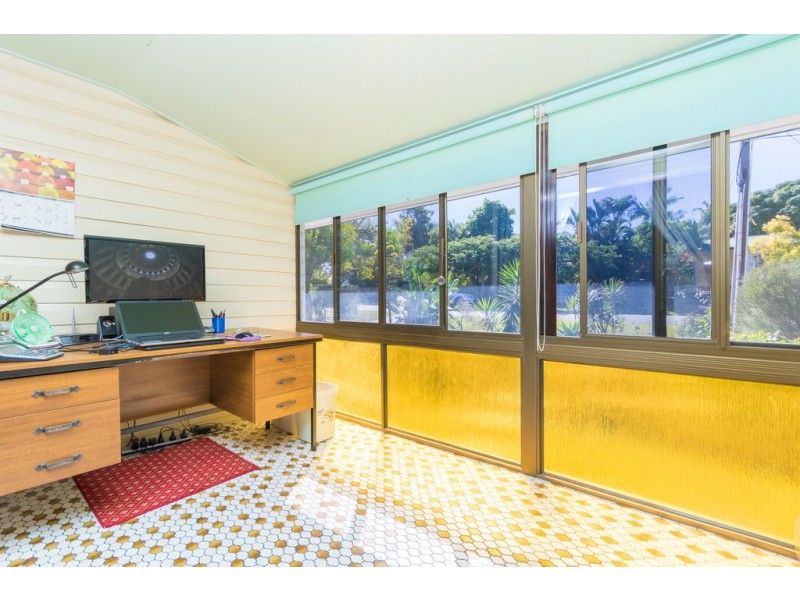 16 Peter Street, Strathpine QLD 4500