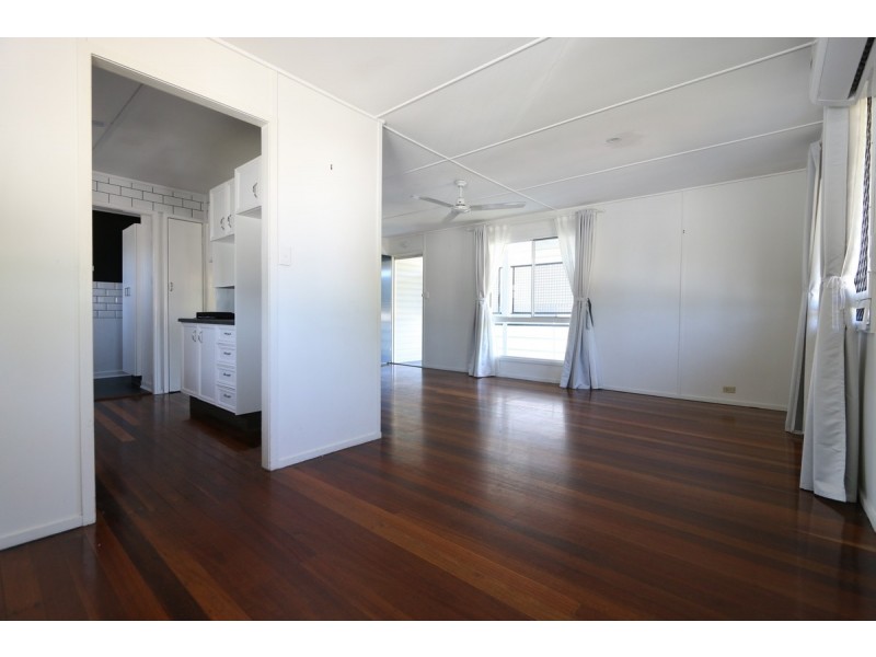 41 Spitfire Avenue, Strathpine QLD 4500