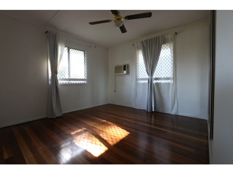 41 Spitfire Avenue, Strathpine QLD 4500