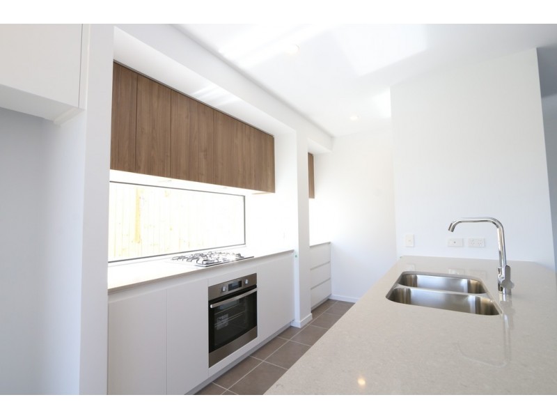 22 Meadows Boulevard, Strathpine QLD 4500