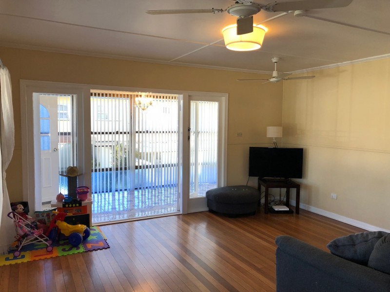 19 Spitfire Avenue, Strathpine QLD 4500