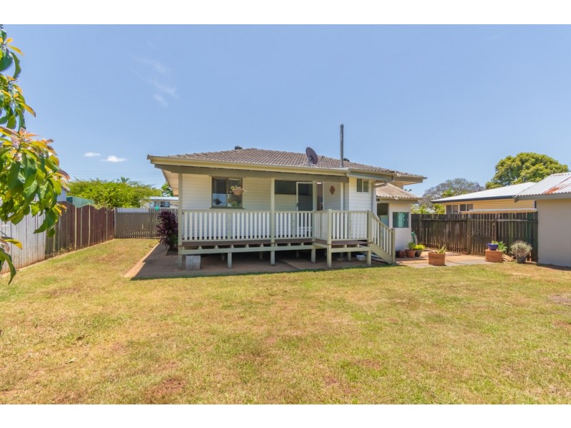 4 Cotton St, Lawnton QLD 4501